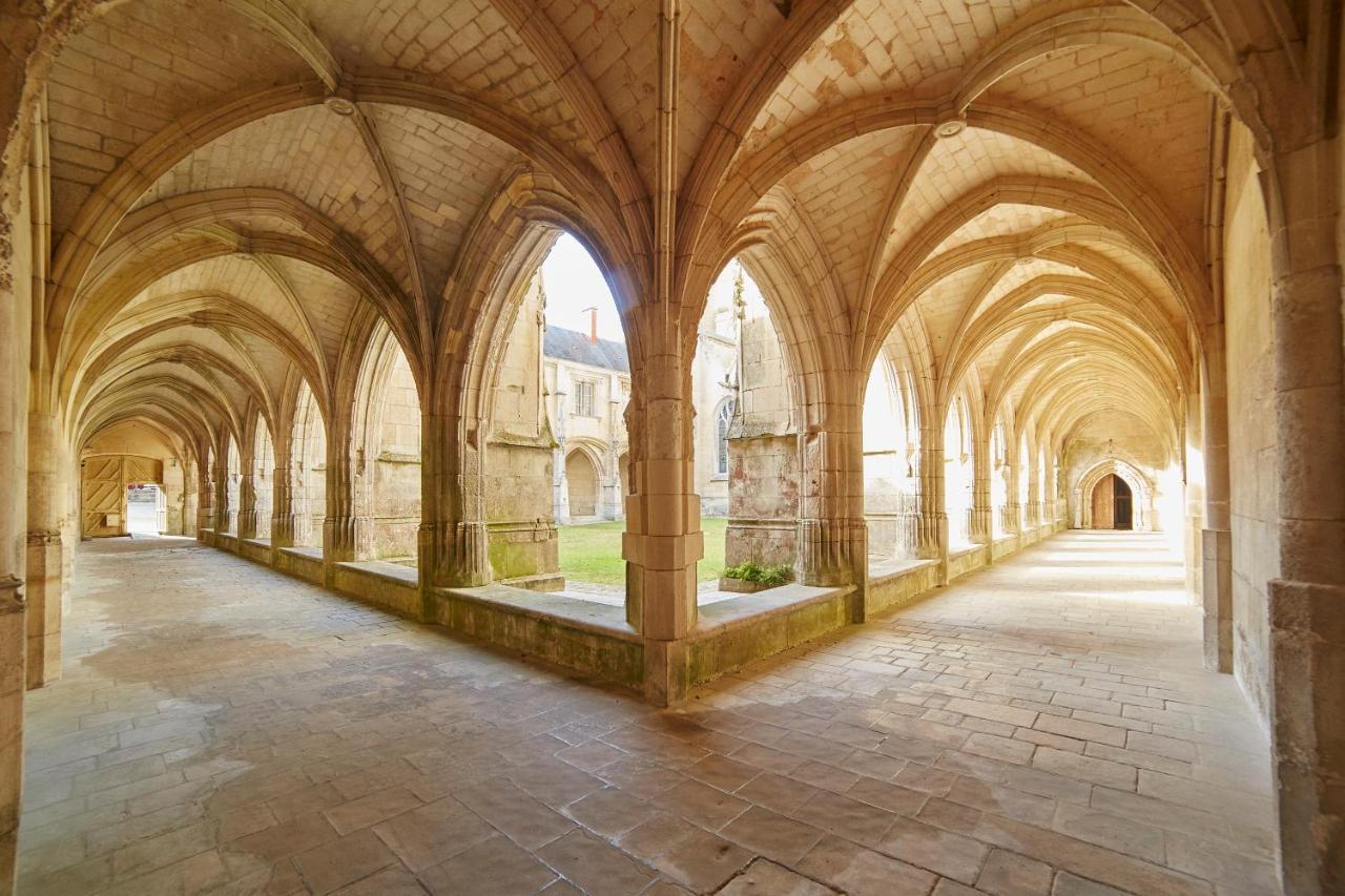 Chambres D'Hotes Le Tilleul Saint-Hilaire-des-Loges Exterior foto